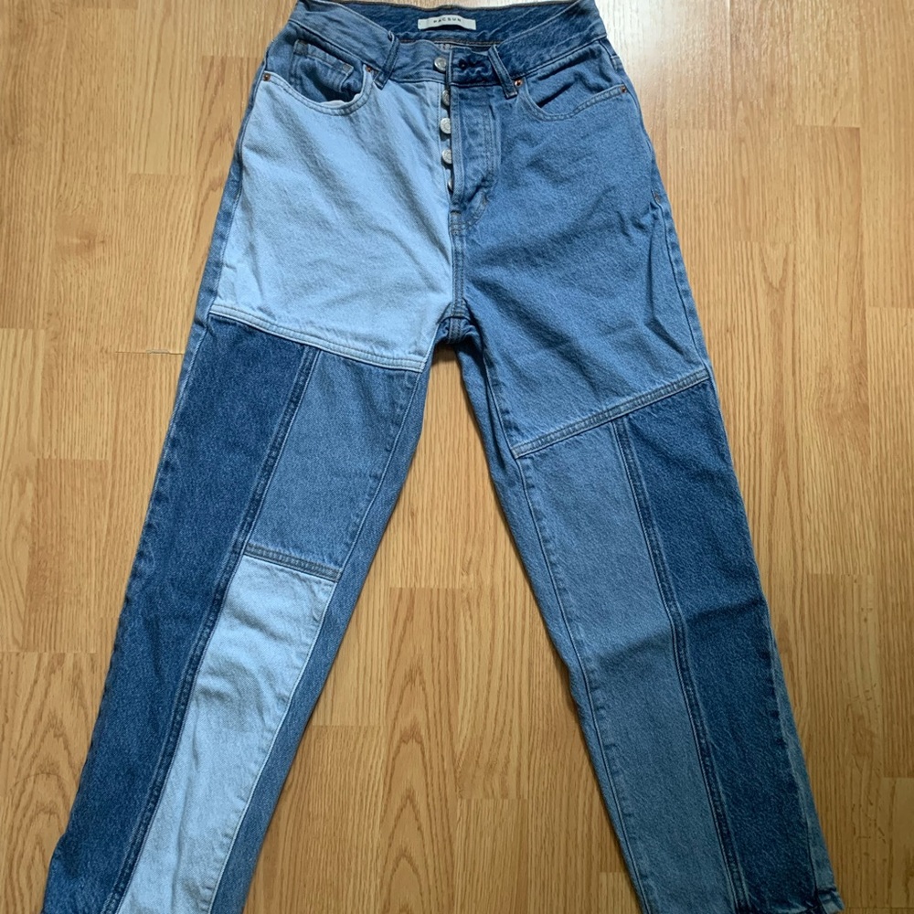 mom jeans